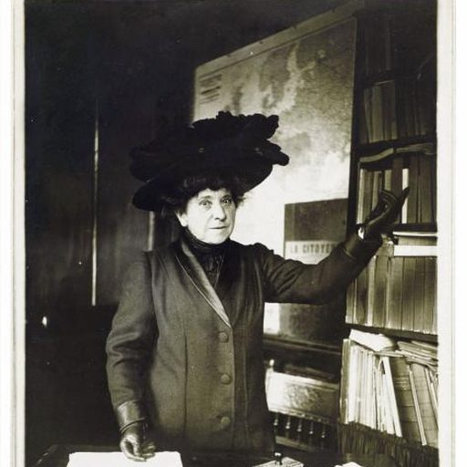 Portrait de Hubertine AUCLERT