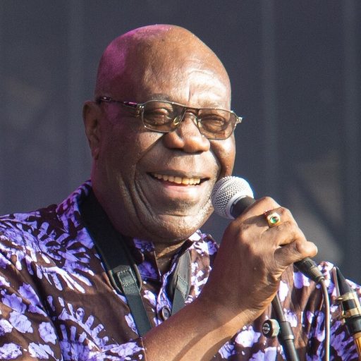 Portrait de Manu DIBANGO