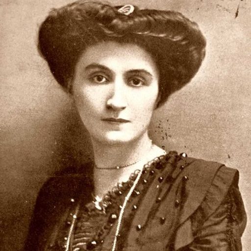 Portrait de Nelly ROUSSEL